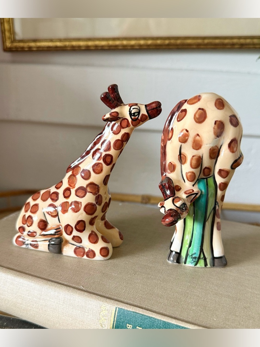 Blue Sky Ceramic Giraffe Salt and Pepper Shaker Set Brown Tan Hand Painted 4in